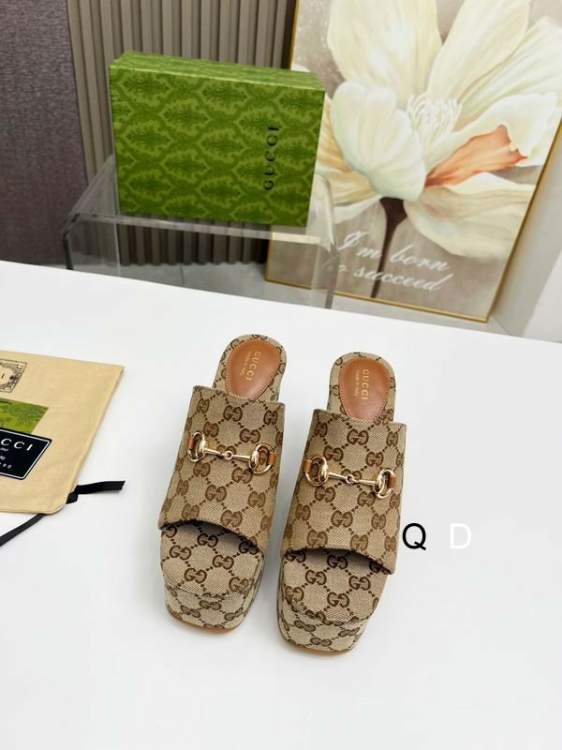 Picture of Gucci Shoes _SKUGuccisz35-4011CMGDT04025976